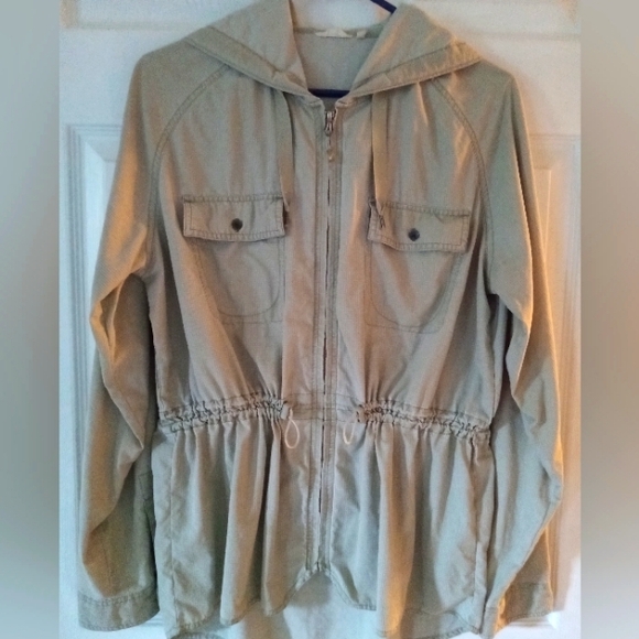 Women's tent size medium jacket - Picture 1 of 8